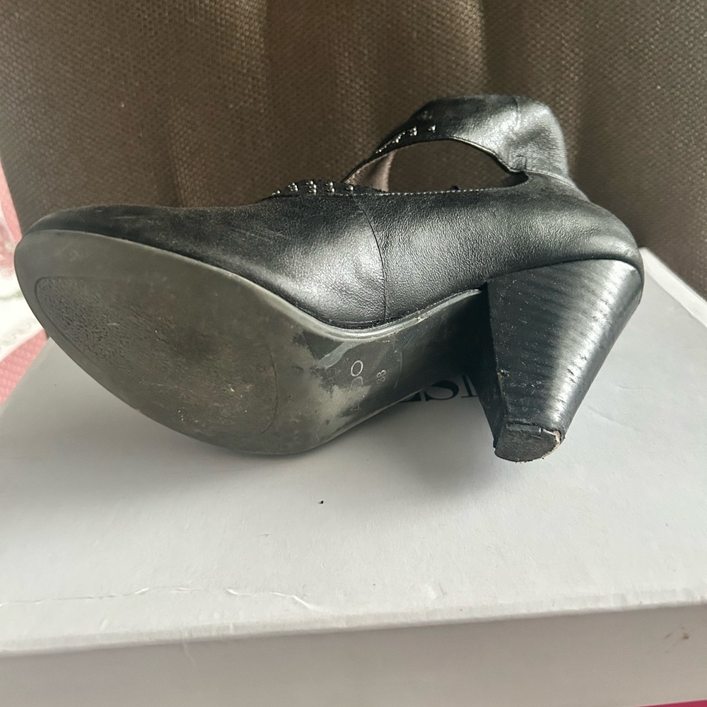 Black Studded Women's Shoes - Picture 4 of 6